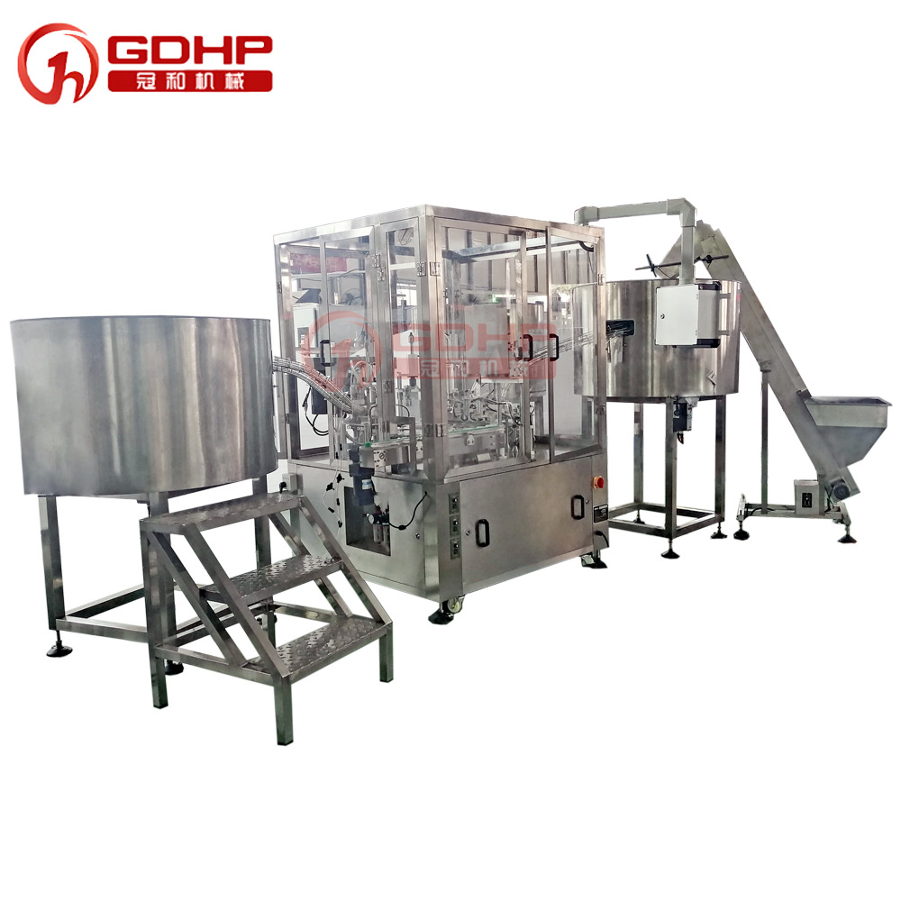210502雙工位精華液灌裝旋蓋一體機(jī)-2